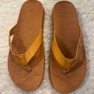 Reef Sandals-Vista Porto Cruz-Size 5